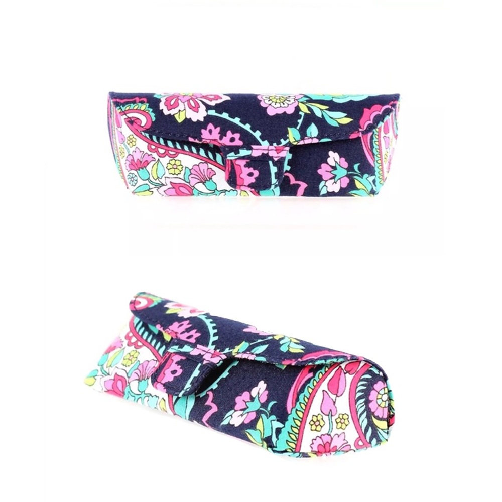 ✨💕 Vera Bradley glasses case Petal Paisley 🌸✨